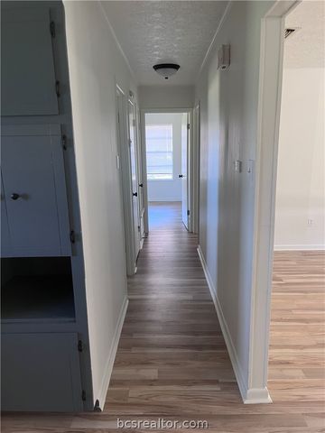 508 Rose Marie Boulevard, Hearne, TX 77859