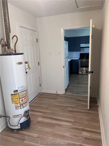 508 Rose Marie Boulevard, Hearne, TX 77859