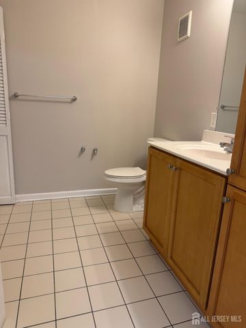 113 Liddle Avenue, Edison, NJ 08837