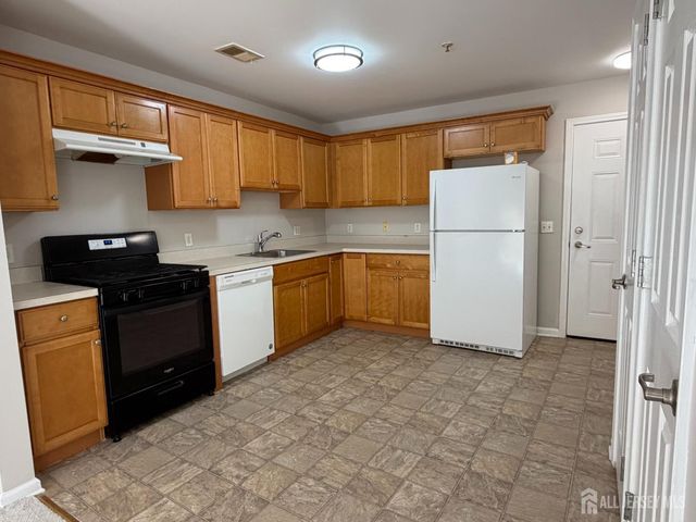 113 Liddle Avenue, Edison, NJ 08837