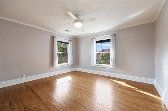 3835 Harrison Boulevard, Kansas City, MO 64109