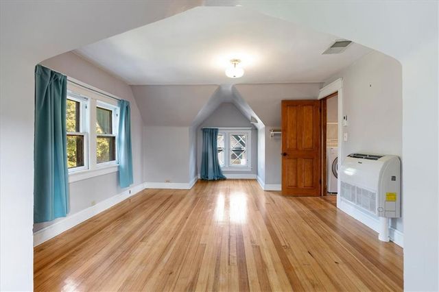 3835 Harrison Boulevard, Kansas City, MO 64109