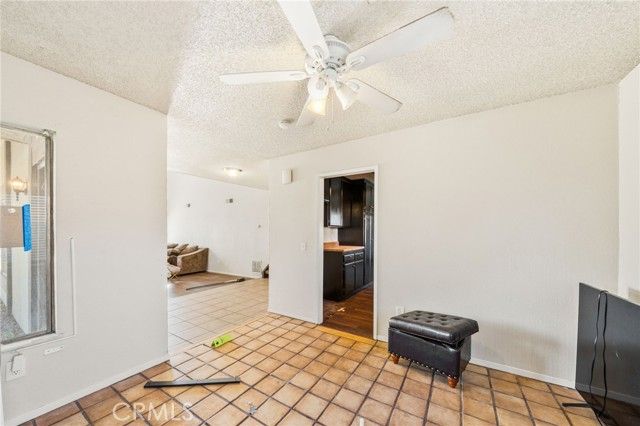 44057 7th Street, Lancaster, CA 93535