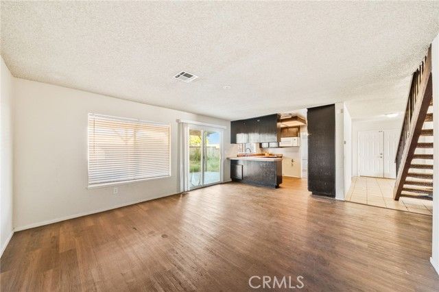 44057 7th Street, Lancaster, CA 93535