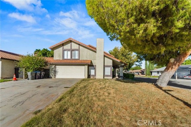 44057 7th Street, Lancaster, CA 93535
