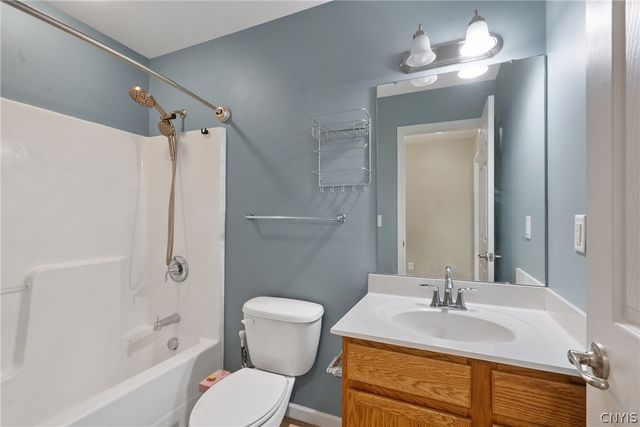 8649 Alizarin Avenue, Cicero, NY 13039