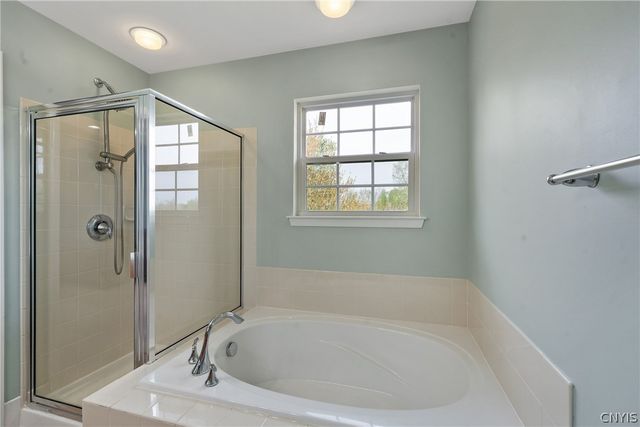 8649 Alizarin Avenue, Cicero, NY 13039