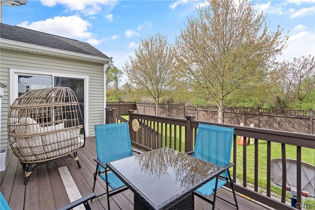 8649 Alizarin Avenue, Cicero, NY 13039