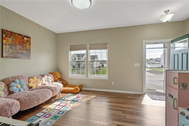 8649 Alizarin Avenue, Cicero, NY 13039