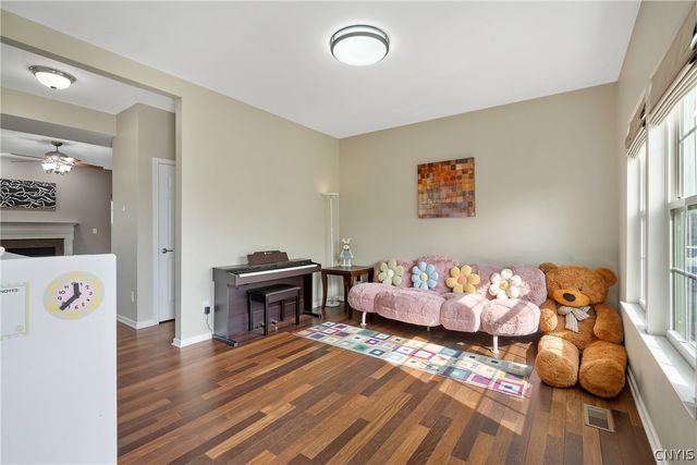 8649 Alizarin Avenue, Cicero, NY 13039