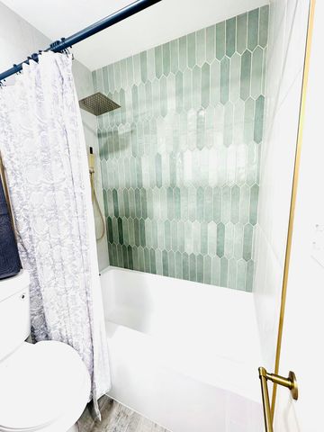 7619 Marshall Place, Merrillville, IN 46410