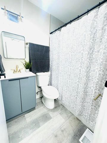 7619 Marshall Place, Merrillville, IN 46410