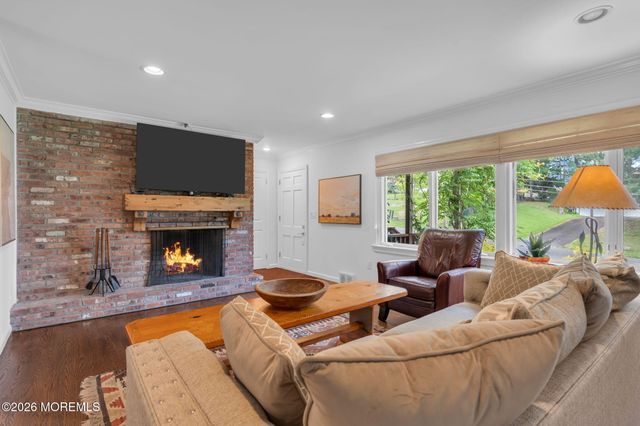 26 Iler Drive, Middletown, NJ 07748
