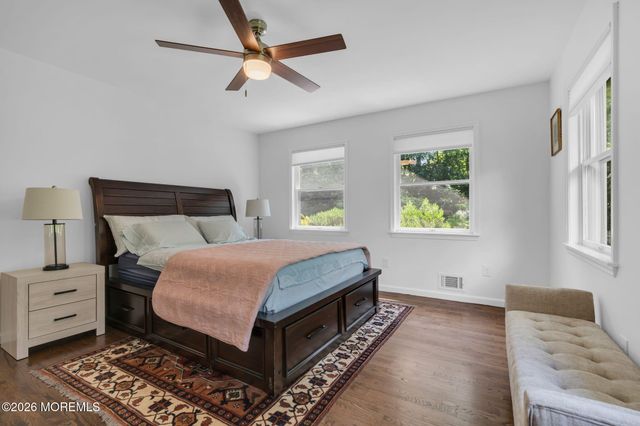 26 Iler Drive, Middletown, NJ 07748