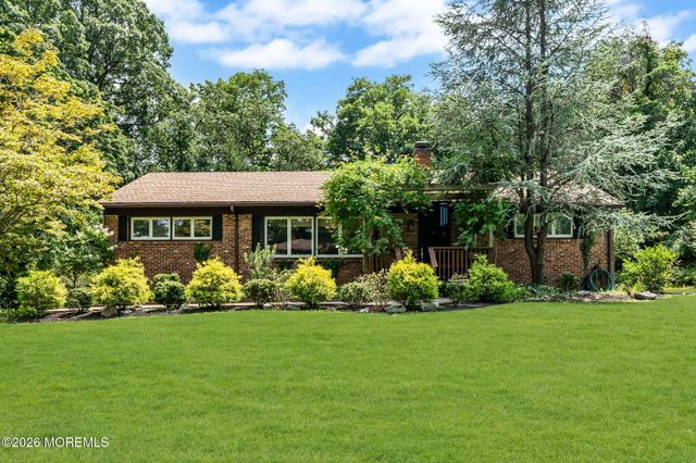 26 Iler Drive, Middletown, NJ 07748