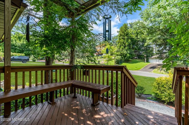 26 Iler Drive, Middletown, NJ 07748