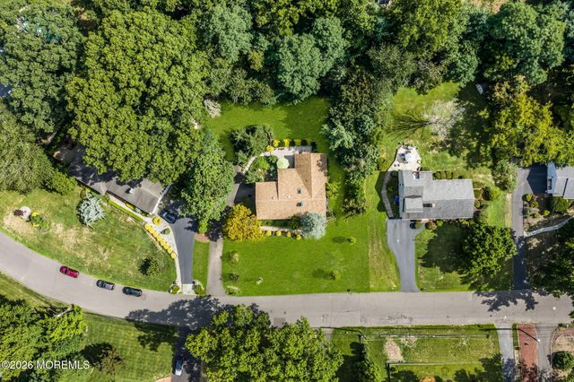 26 Iler Drive, Middletown, NJ 07748