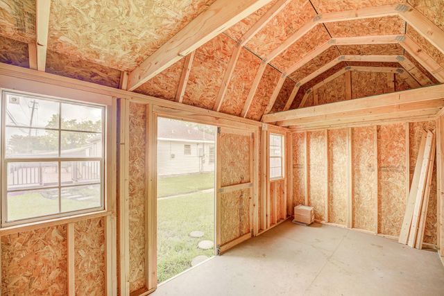 2102 N Pearland Avenue, Pearland, TX 77581