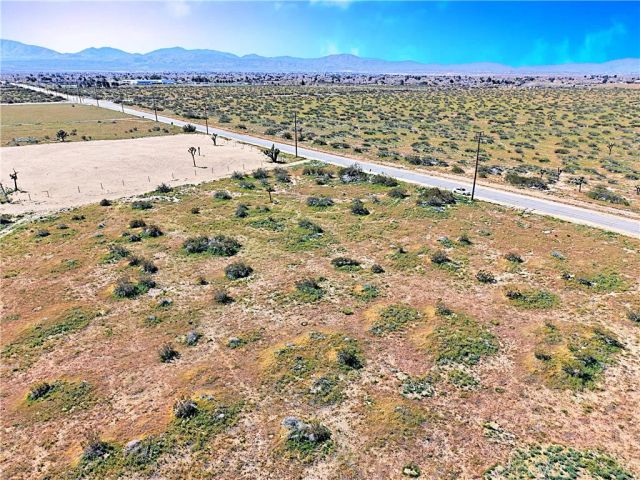 0 110th St East, Sun Village, CA 93543