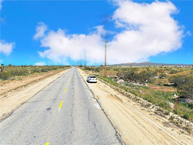 0 110th St East, Sun Village, CA 93543