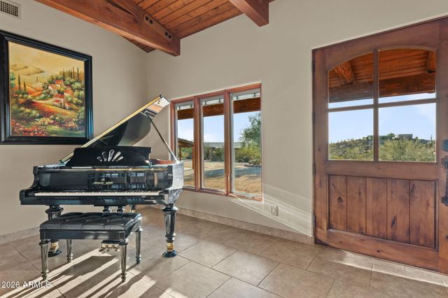 38275 S BLUE TANK Trail, Wickenburg, AZ 85390
