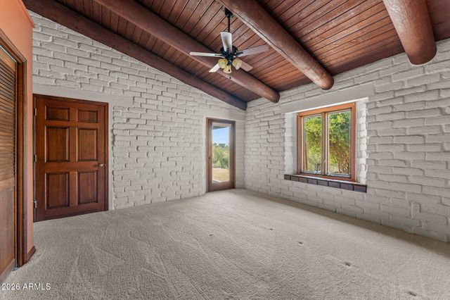 38275 S BLUE TANK Trail, Wickenburg, AZ 85390