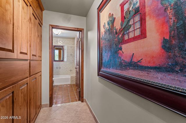 38275 S BLUE TANK Trail, Wickenburg, AZ 85390