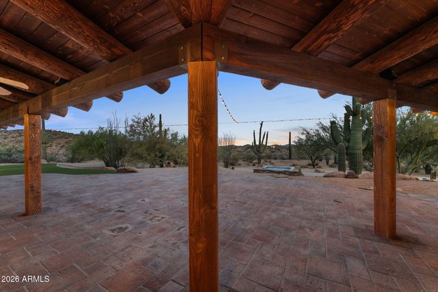 38275 S BLUE TANK Trail, Wickenburg, AZ 85390
