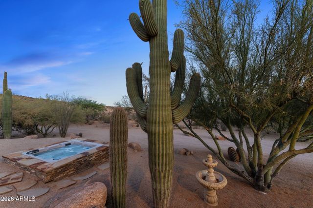 38275 S BLUE TANK Trail, Wickenburg, AZ 85390