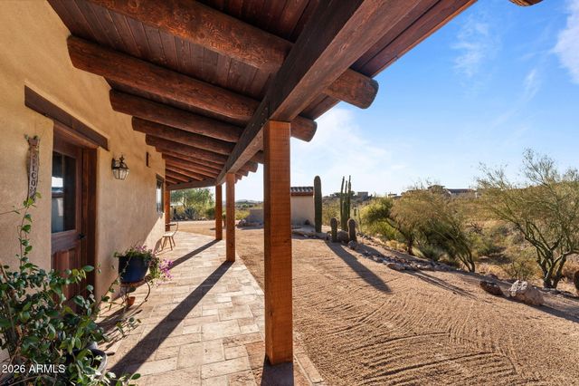 38275 S BLUE TANK Trail, Wickenburg, AZ 85390