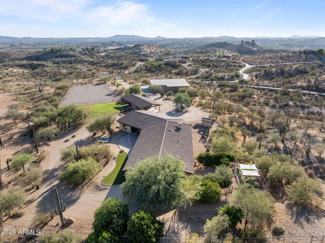 38275 S BLUE TANK Trail, Wickenburg, AZ 85390