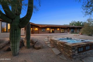 38275 S BLUE TANK Trail, Wickenburg, AZ 85390