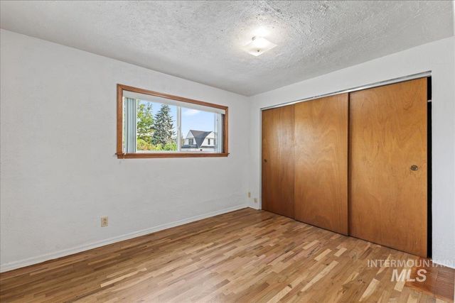 247 Elmore Ave, Nampa, ID 83651