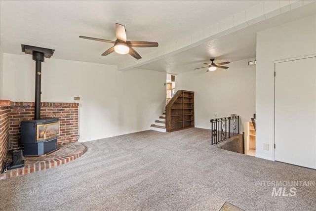 247 Elmore Ave, Nampa, ID 83651