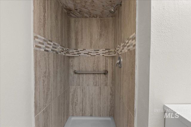 247 Elmore Ave, Nampa, ID 83651