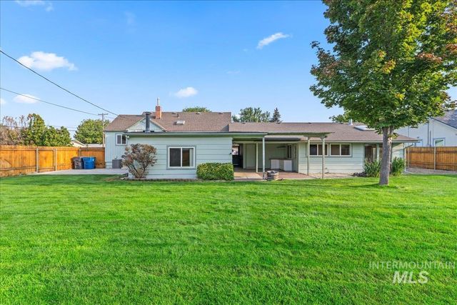 247 Elmore Ave, Nampa, ID 83651