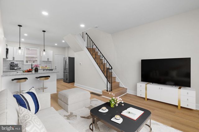 2151 E STELLA ST, Philadelphia, PA 19134