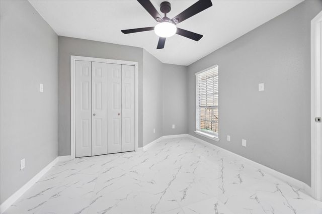 10555 Turtlewood Court 1905, Houston, TX 77072