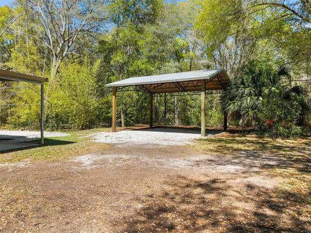 14977 SE COUNTY ROAD 2082, Hawthorne, FL 32640