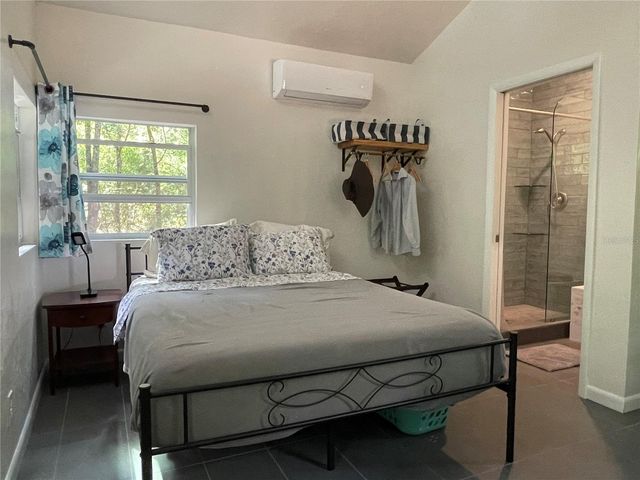 14977 SE COUNTY ROAD 2082, Hawthorne, FL 32640