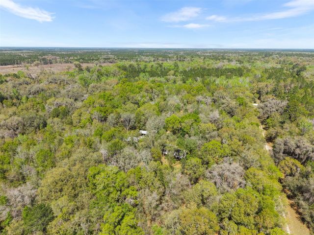 14977 SE COUNTY ROAD 2082, Hawthorne, FL 32640