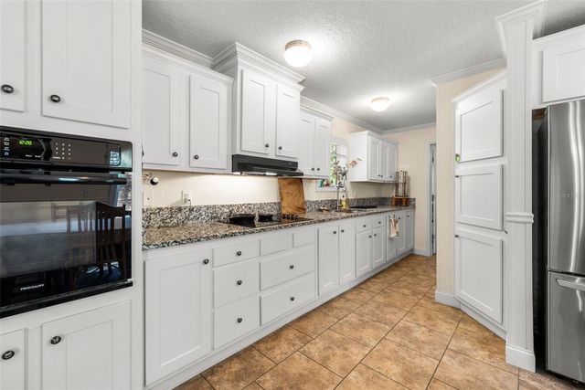 14977 SE COUNTY ROAD 2082, Hawthorne, FL 32640