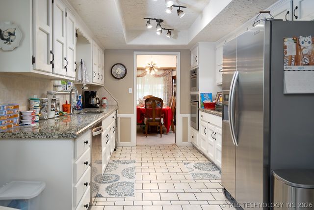 5911 E 100th Place, Tulsa, OK 74137