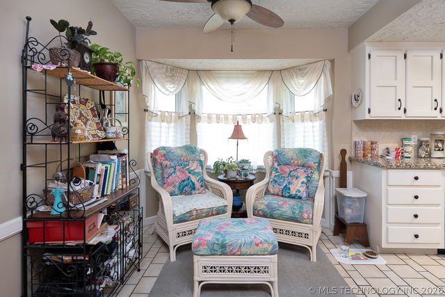 5911 E 100th Place, Tulsa, OK 74137