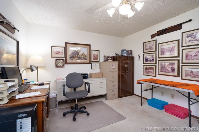 5911 E 100th Place, Tulsa, OK 74137