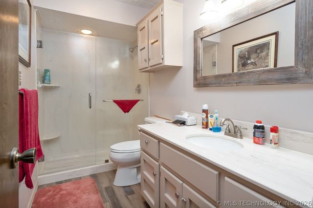 5911 E 100th Place, Tulsa, OK 74137