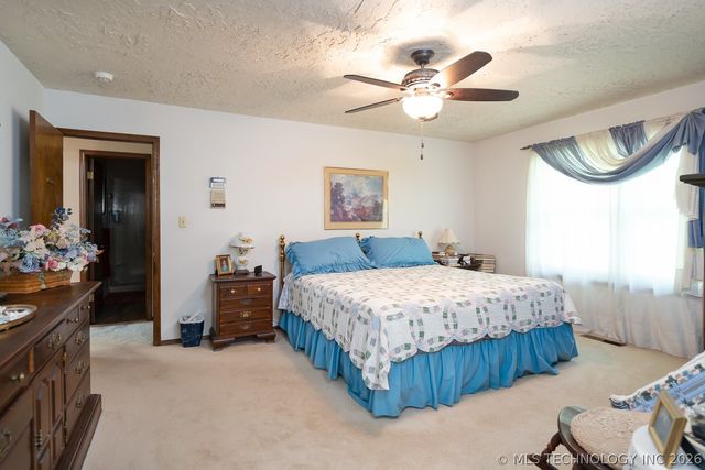 5911 E 100th Place, Tulsa, OK 74137