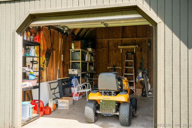 5911 E 100th Place, Tulsa, OK 74137