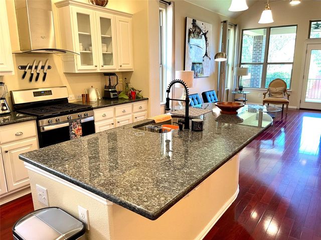 1406 Rimstone DR, Cedar Park, TX 78613