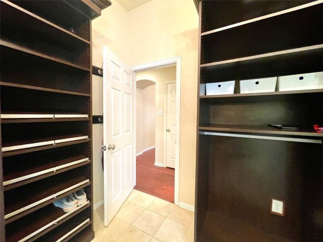 1406 Rimstone DR, Cedar Park, TX 78613